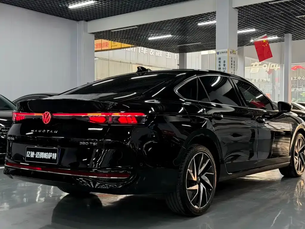 Volkswagen Magotan — фото 5
