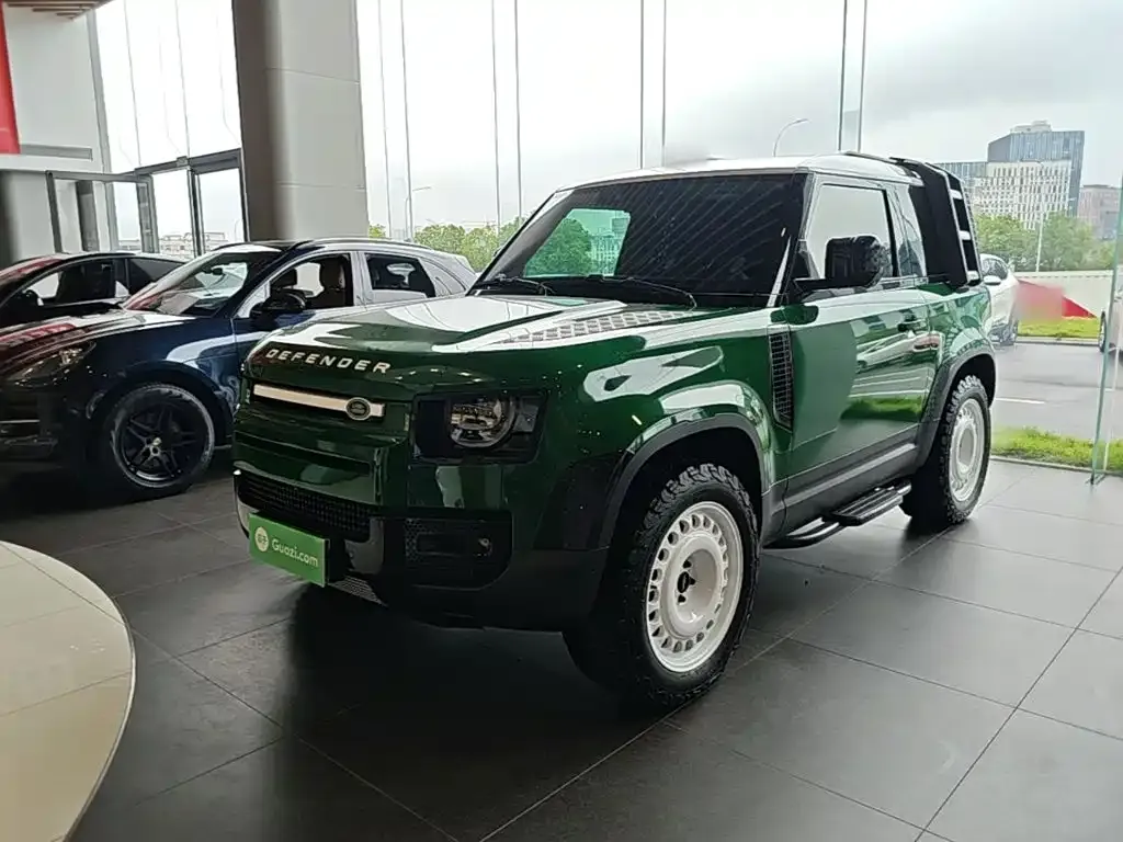 Land Rover Defender — фото 2