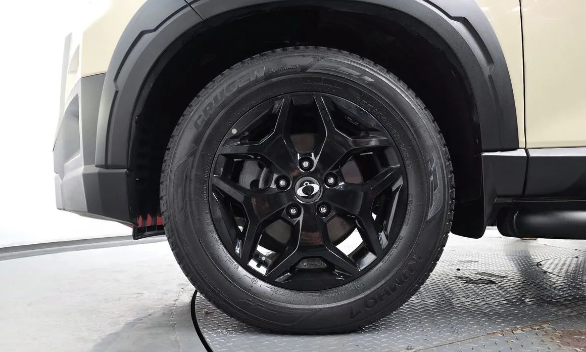 KG Mobility (Ssangyong) Rexton — фото 10