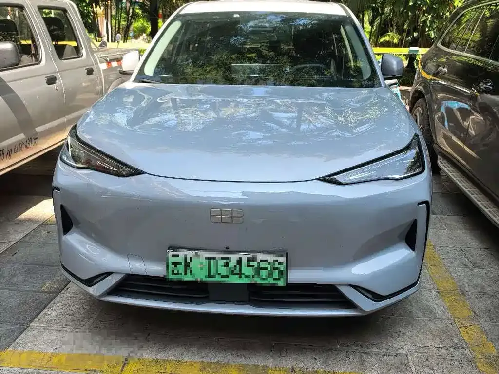 Geely Galaxy E5 — фото 1