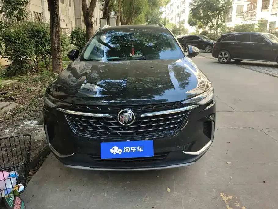 Buick Envision Plus — фото 2