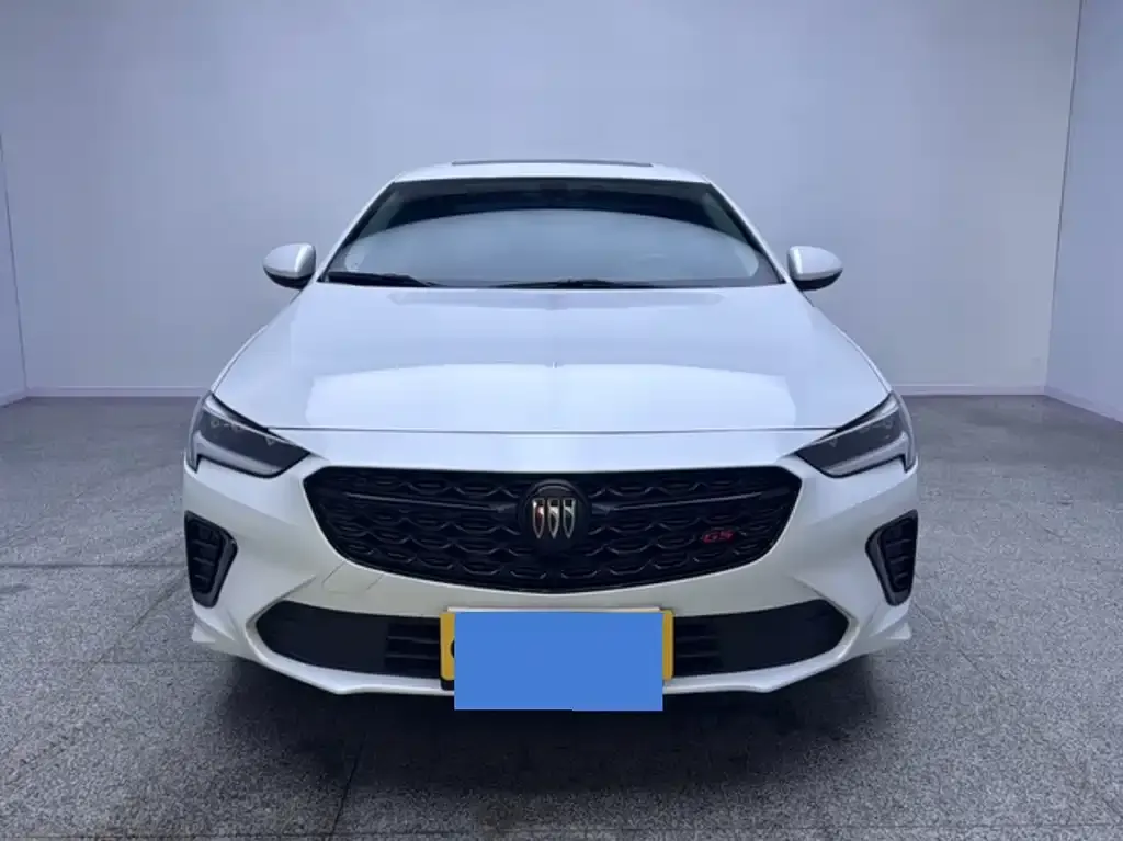 Buick Regal — фото 10
