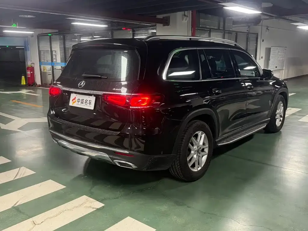 Mercedes-Benz GLS — фото 7