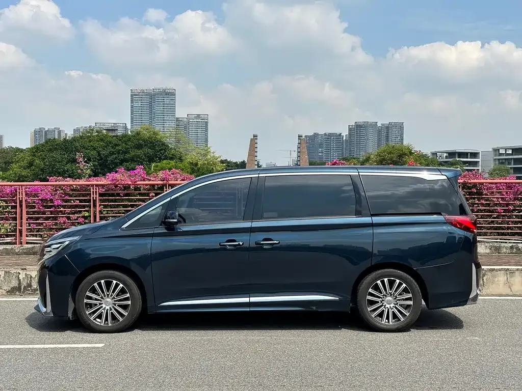 GAC Motor Trumpchi M8 — фото 4