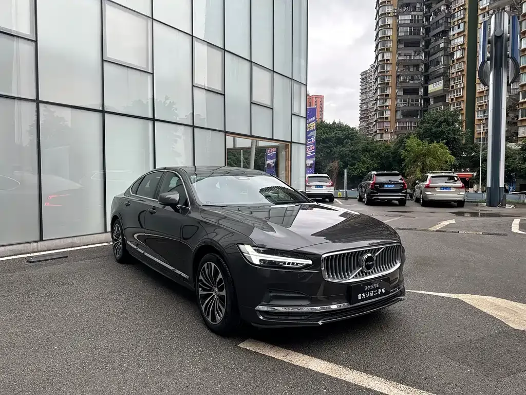 Volvo S90 — фото 9