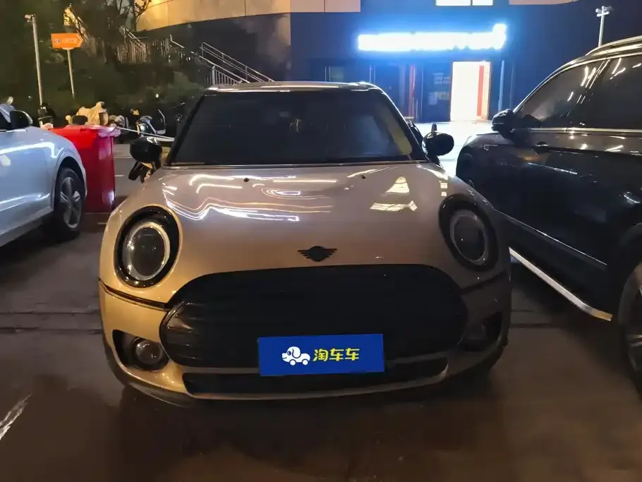 MINI Clubman — фото 8