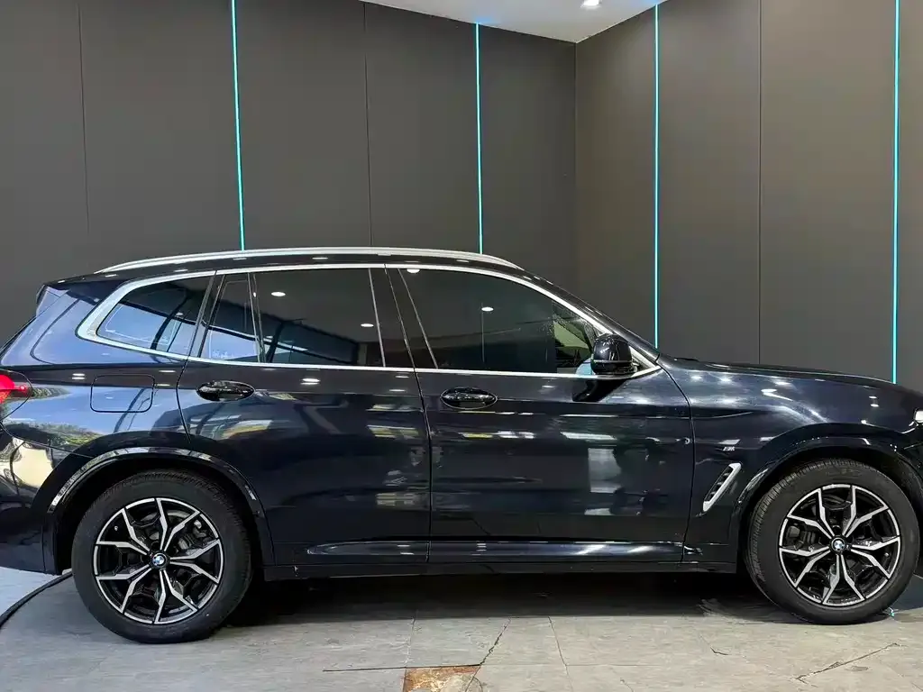 BMW X3 — фото 2