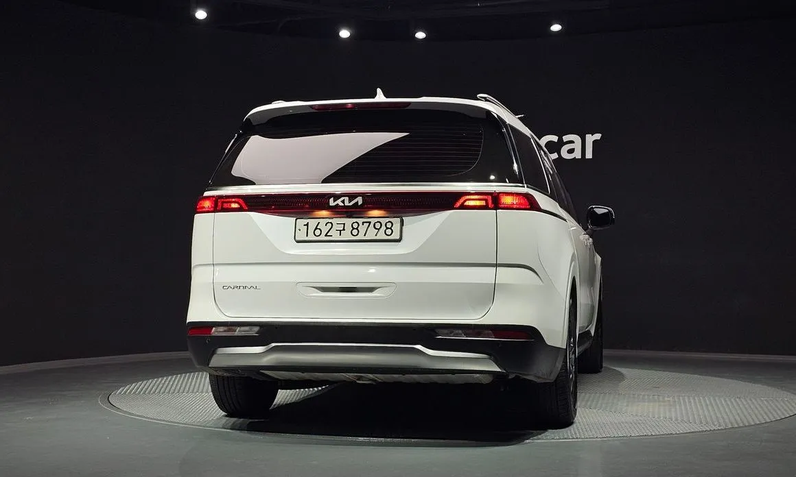 Kia Carnival — фото 2