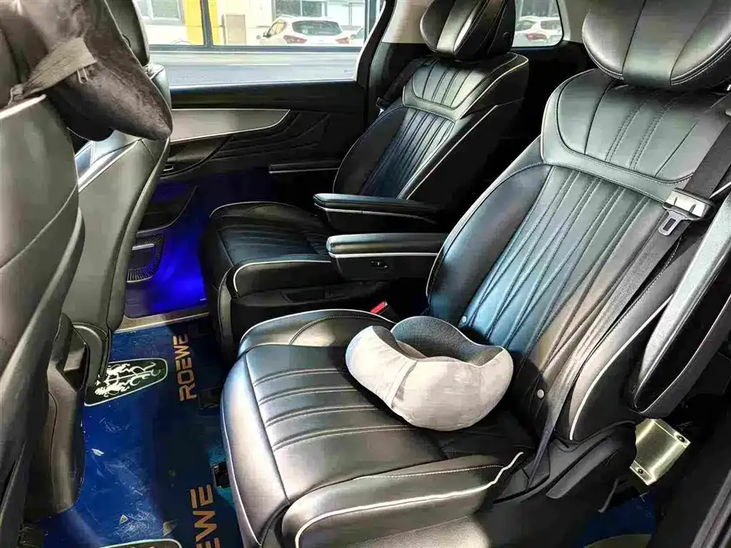Roewe iMAX8 — фото 3