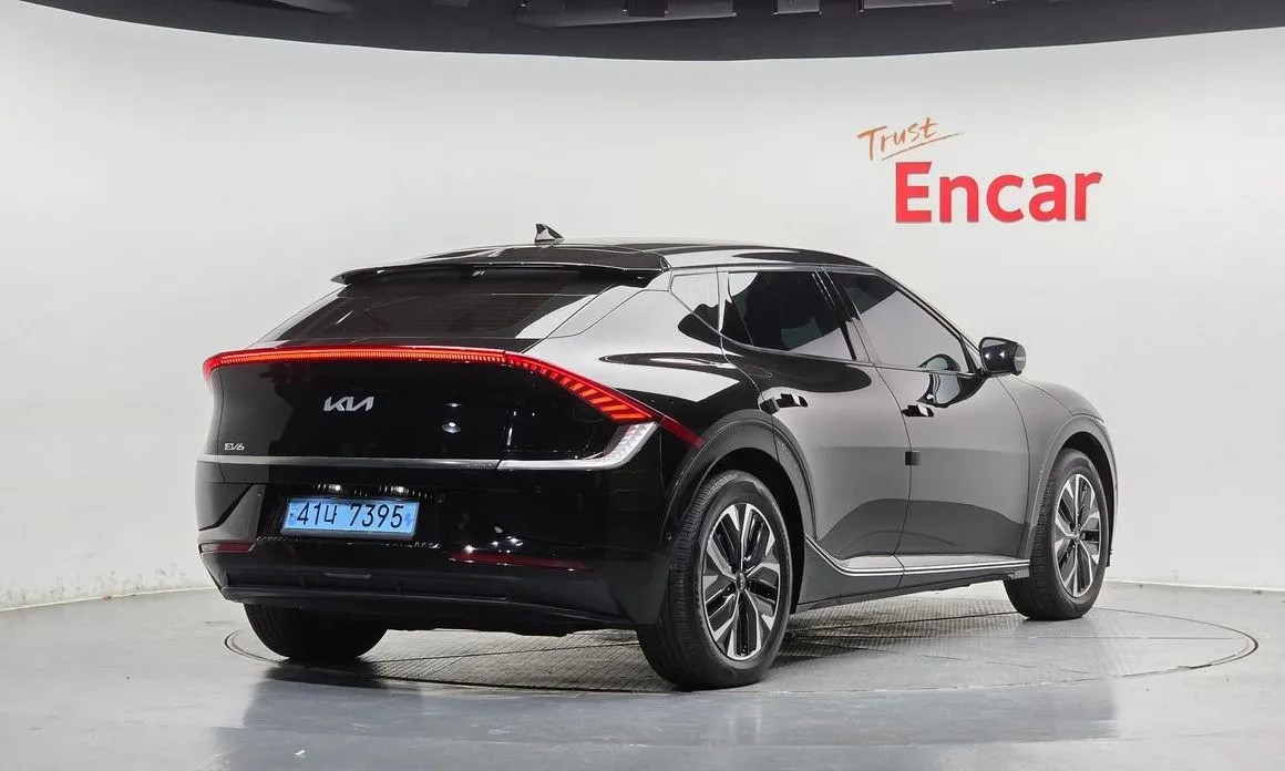 Kia EV6 — фото 3