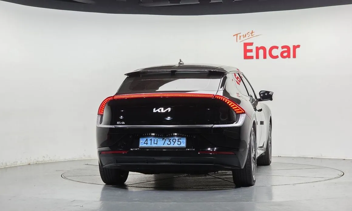 Kia EV6 — фото 4