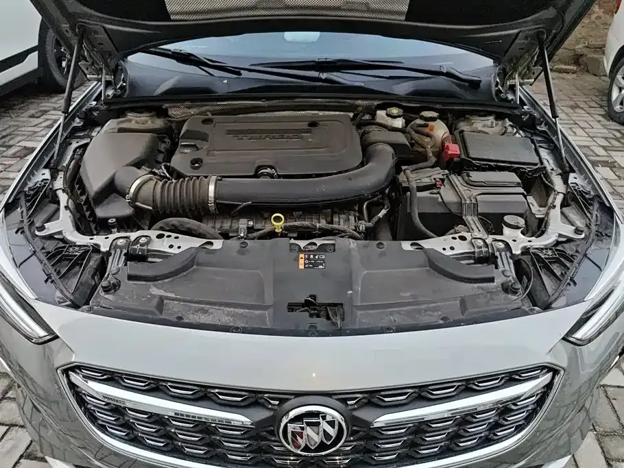 Buick Regal — фото 5