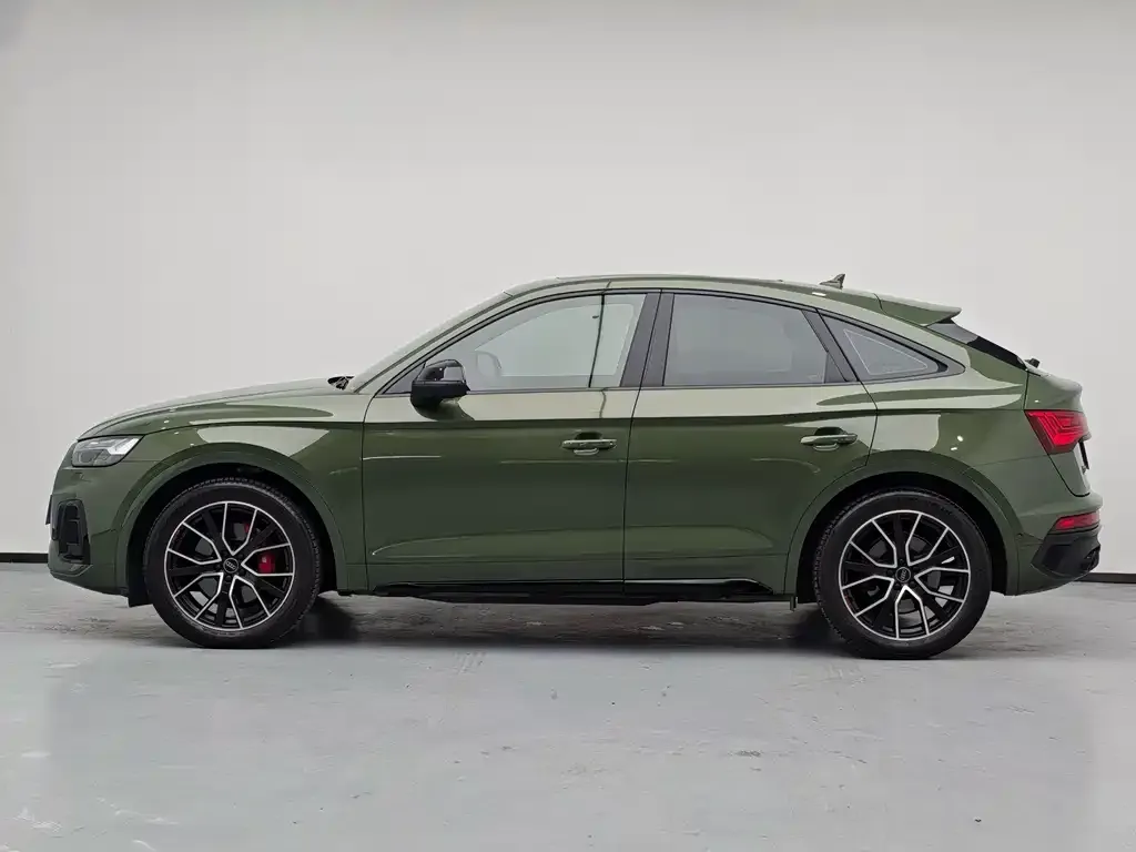 Audi SQ5 Sportback — фото 7