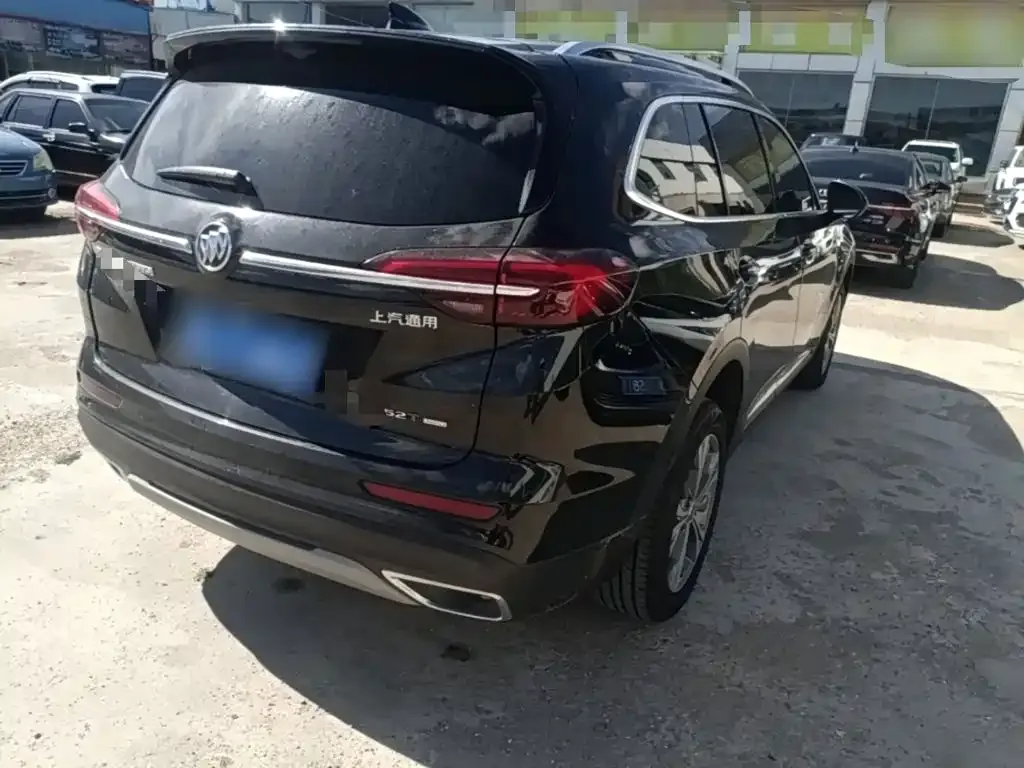 Buick Envision Plus — фото 8