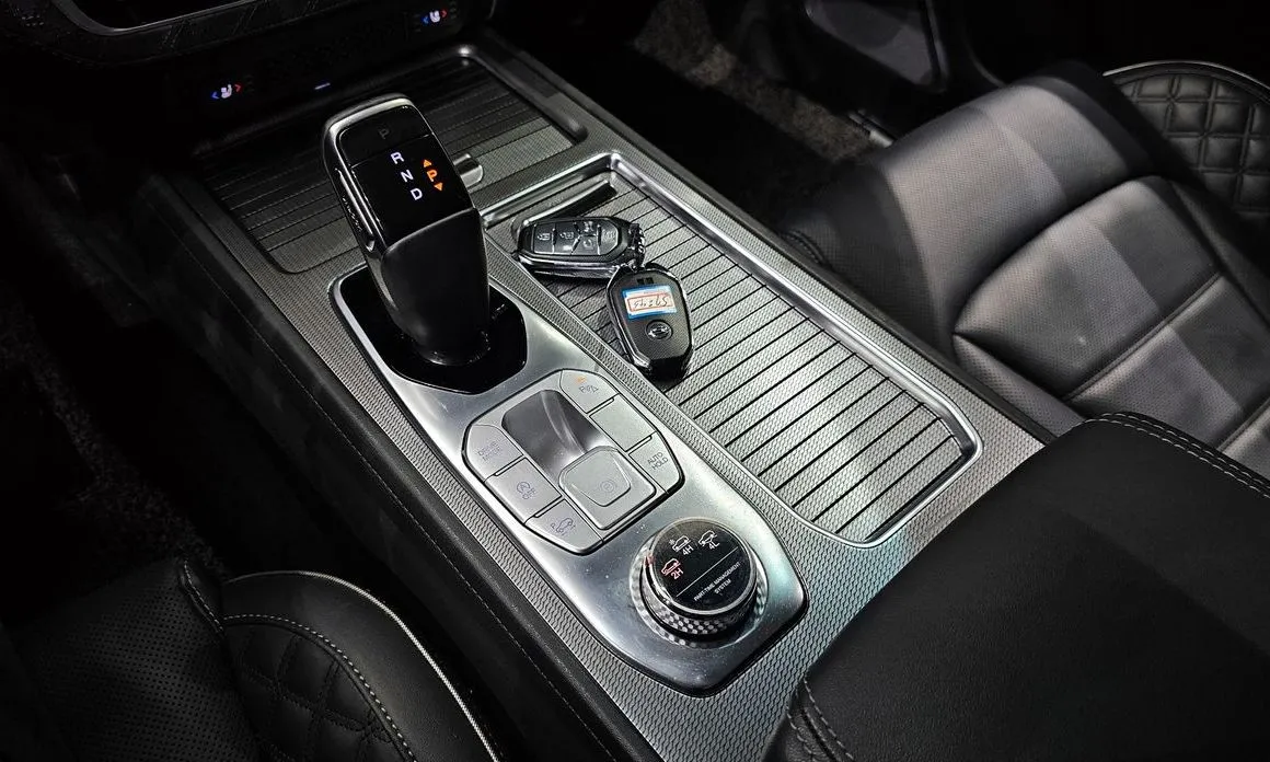 KG Mobility (Ssangyong) Rexton — фото 6
