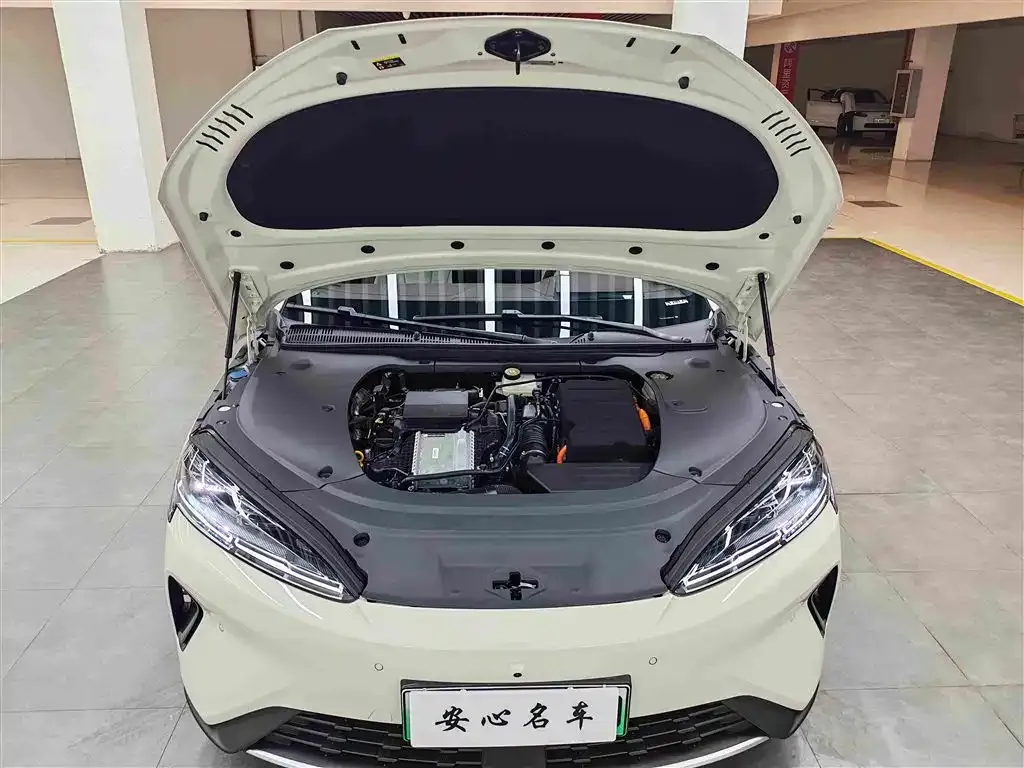 BYD Seal 07 DM-i — фото 3