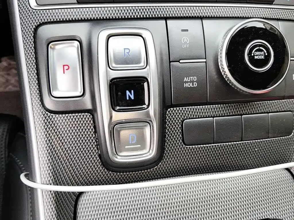 Hyundai Santa Fe — фото 8