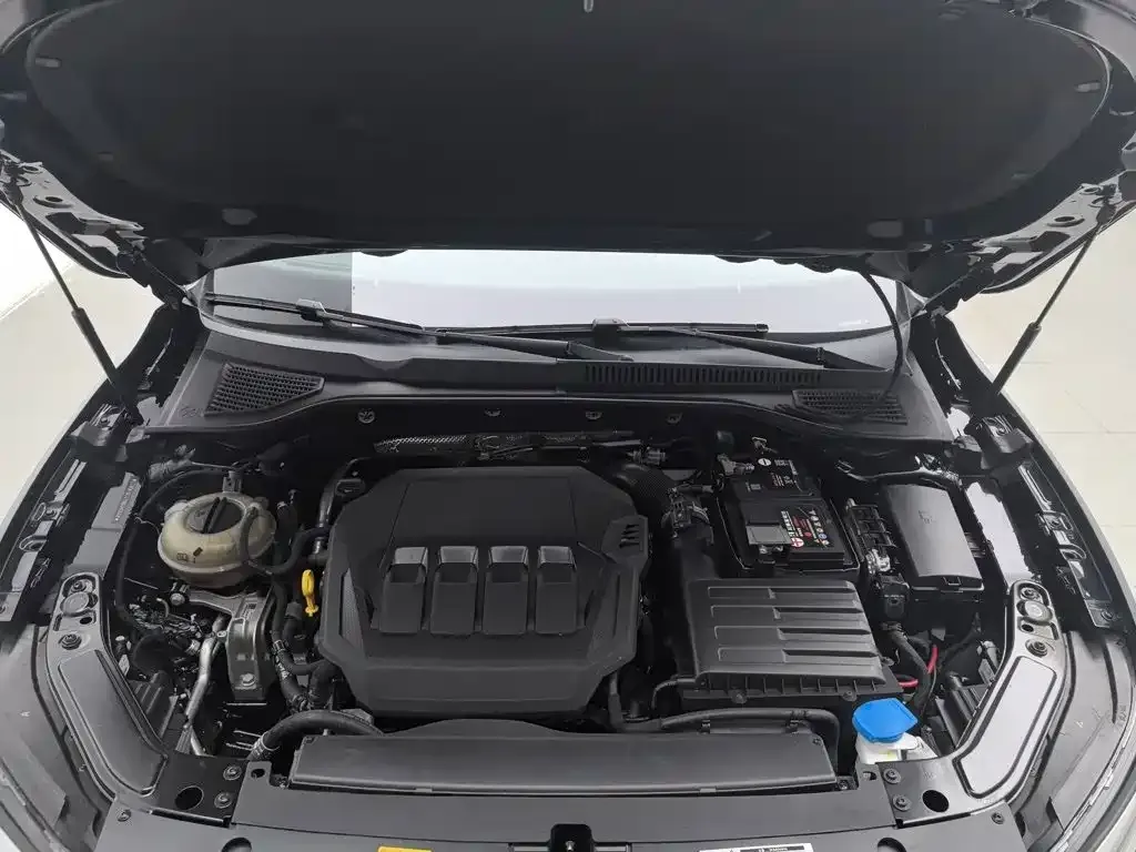 Volkswagen Passat — фото 8