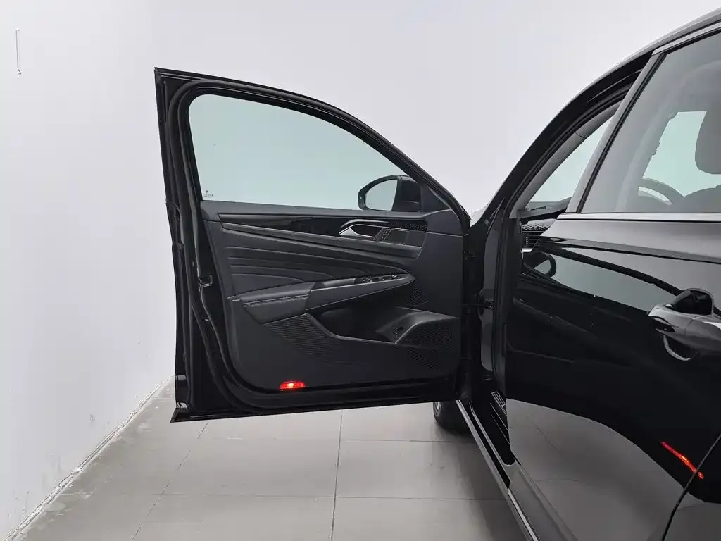 Volkswagen Passat — фото 6