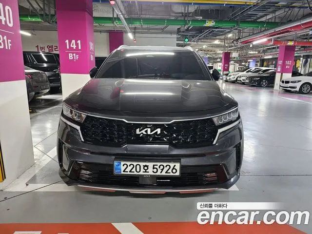 Kia Sorento — фото 1
