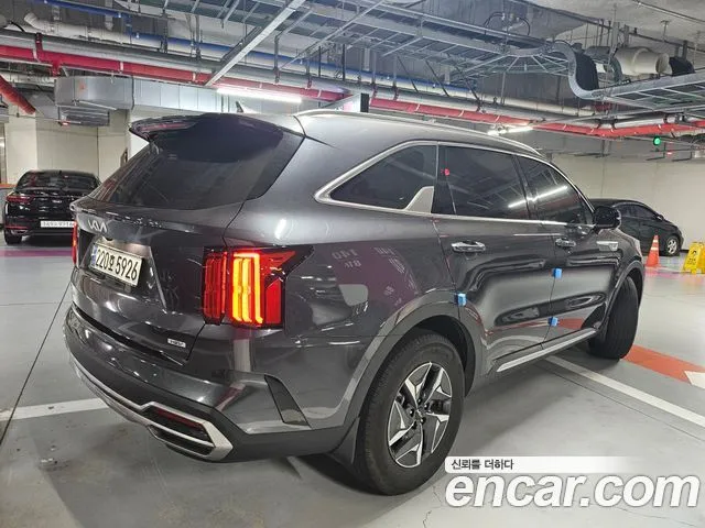 Kia Sorento — фото 9