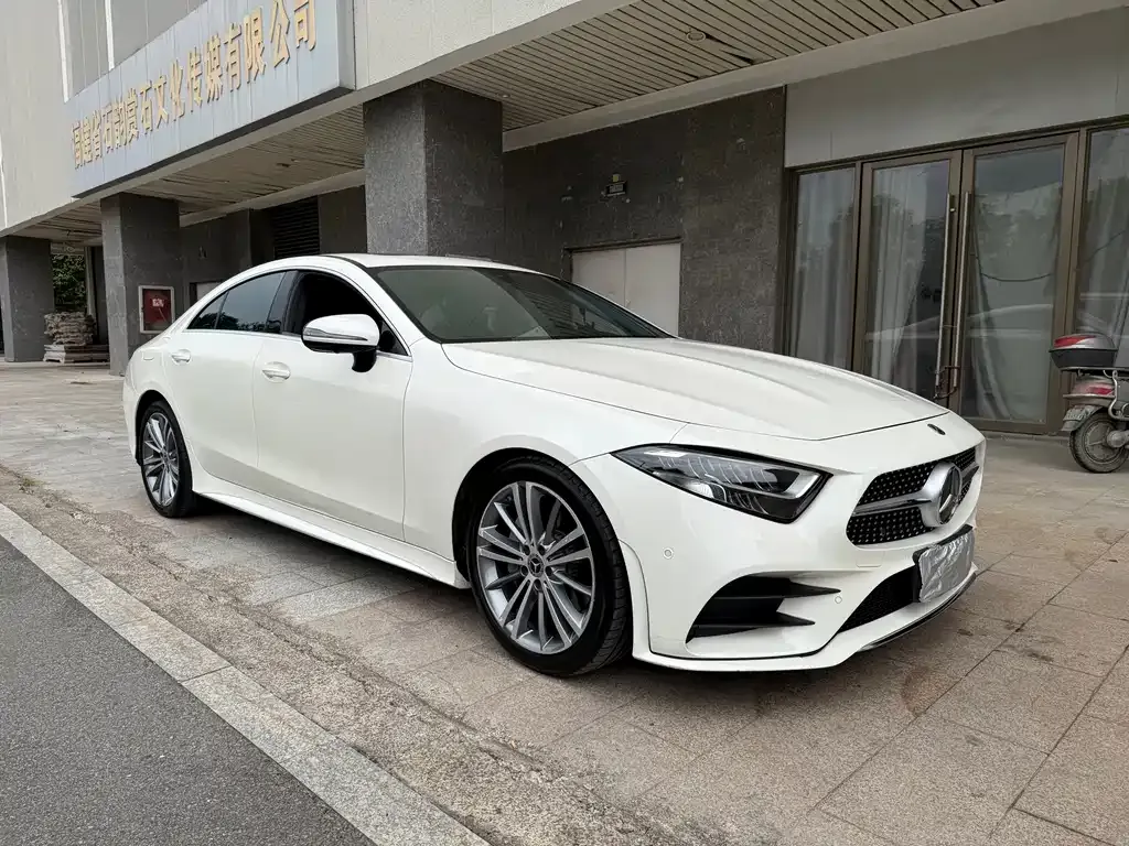 Mercedes-Benz CLS — фото 6