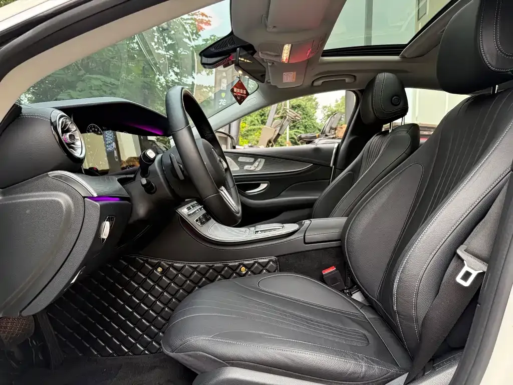 Mercedes-Benz CLS — фото 9