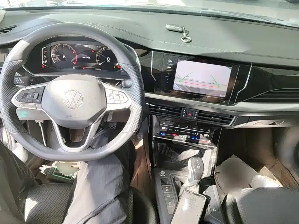 Volkswagen Passat — фото 10