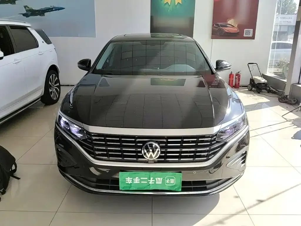 Volkswagen Passat — фото 2