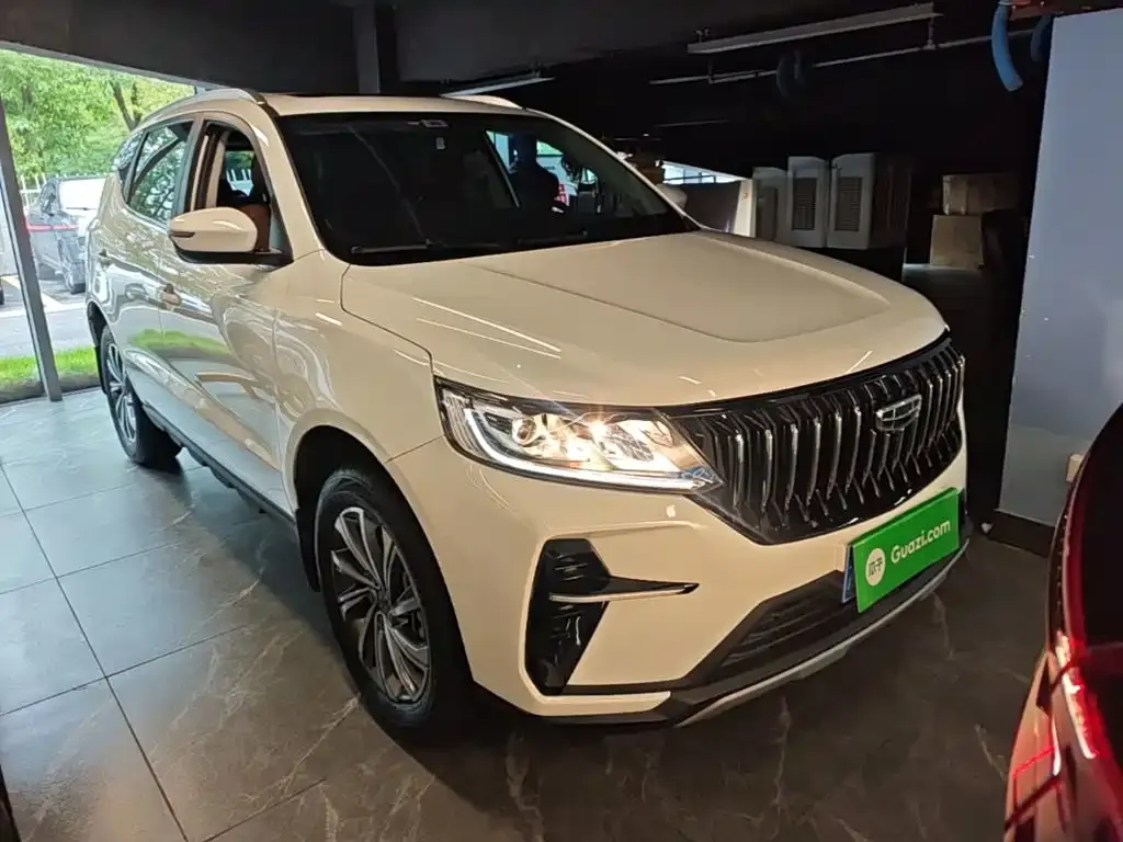 Geely Vision X6 — фото 9