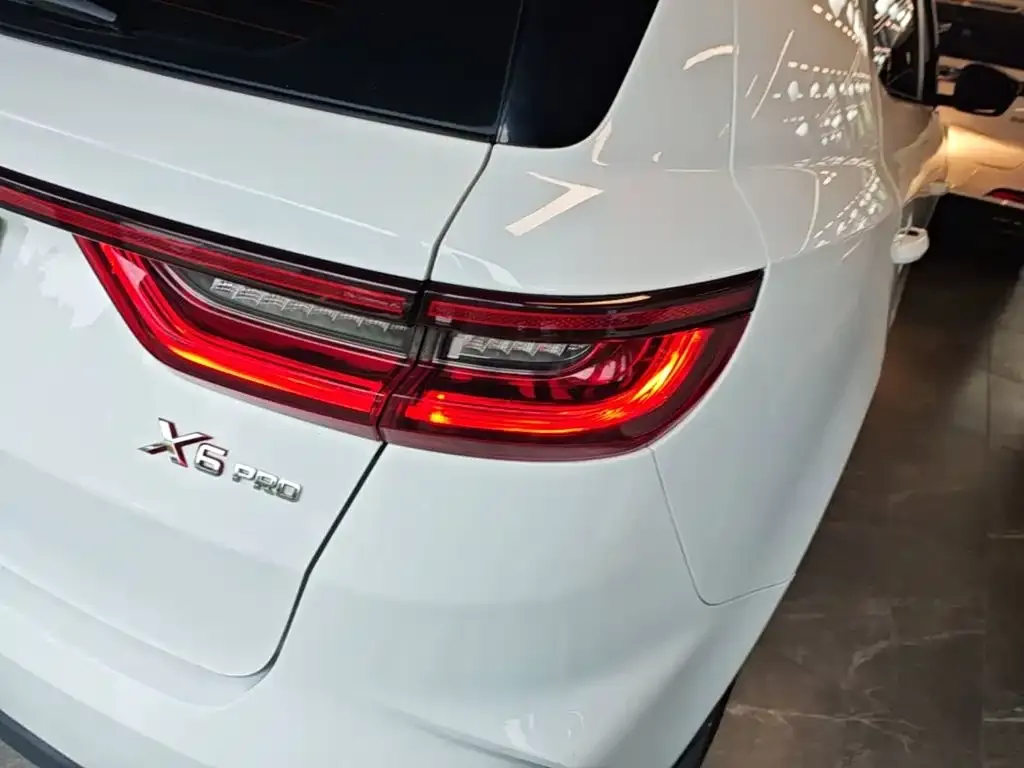 Geely Vision X6 — фото 2
