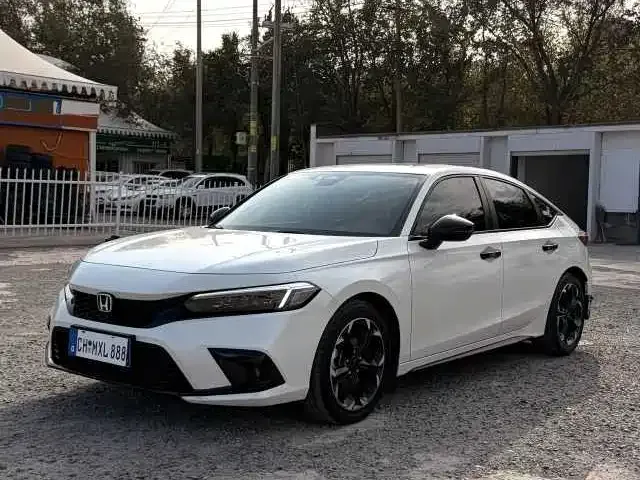 Honda Civic — фото 1