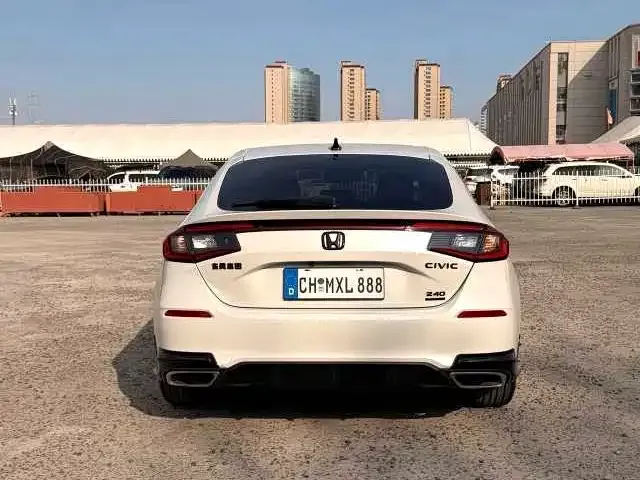 Honda Civic — фото 4