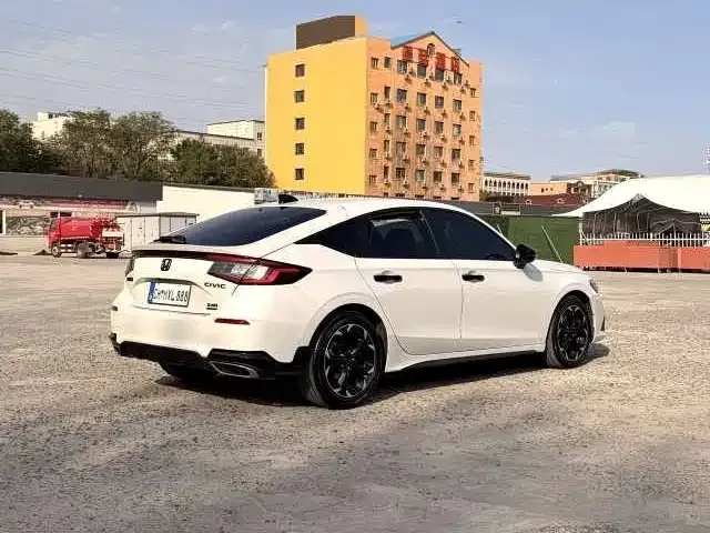 Honda Civic — фото 6