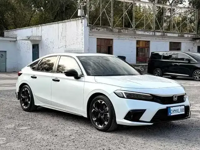 Honda Civic — фото 5