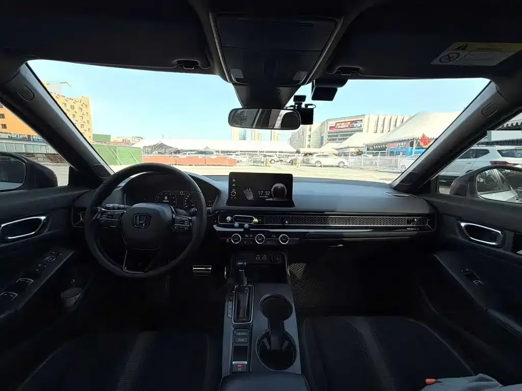 Honda Civic — фото 9