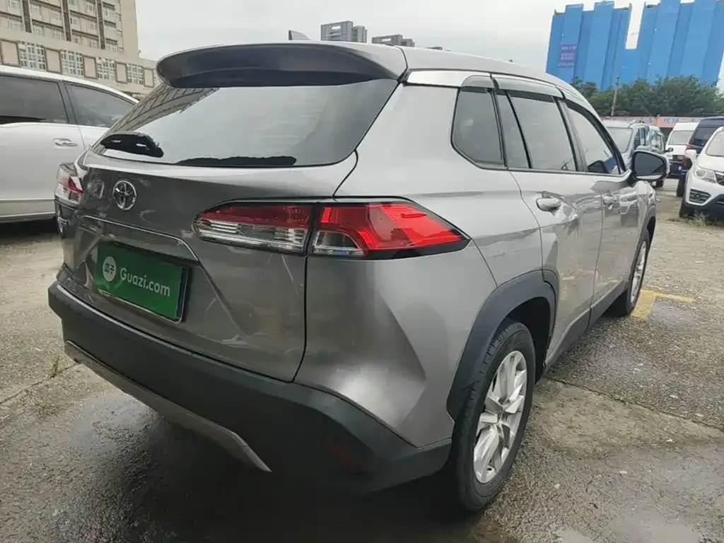 Toyota Corolla Cross — фото 8