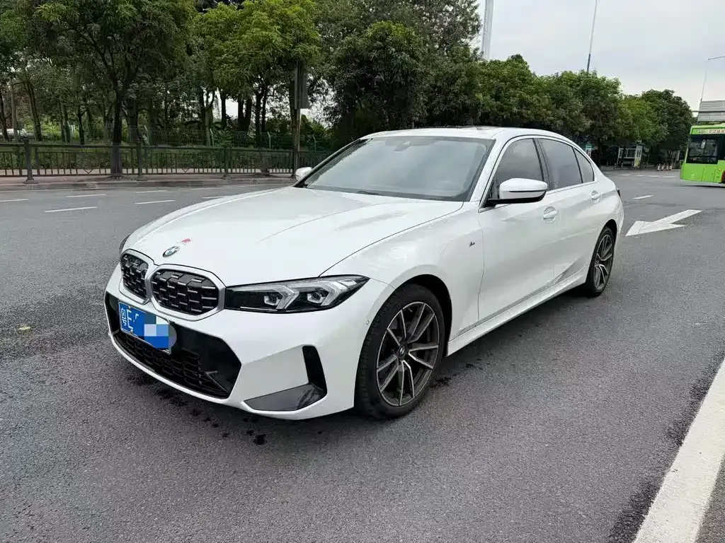 BMW 3 Series — фото 1