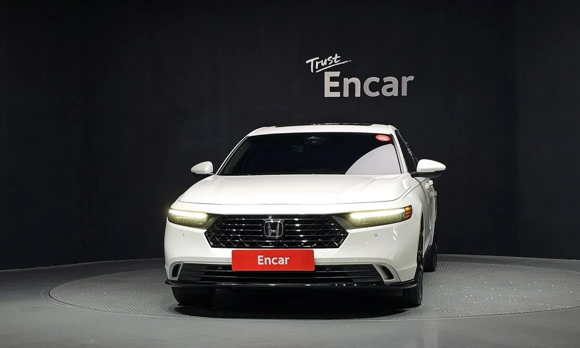 Honda Accord — фото 6