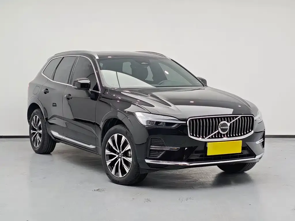 Volvo XC60 — фото 7