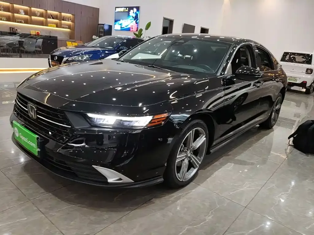 Honda Accord — фото 2
