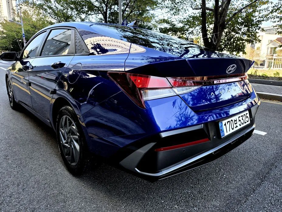 Hyundai AVANTE — фото 3