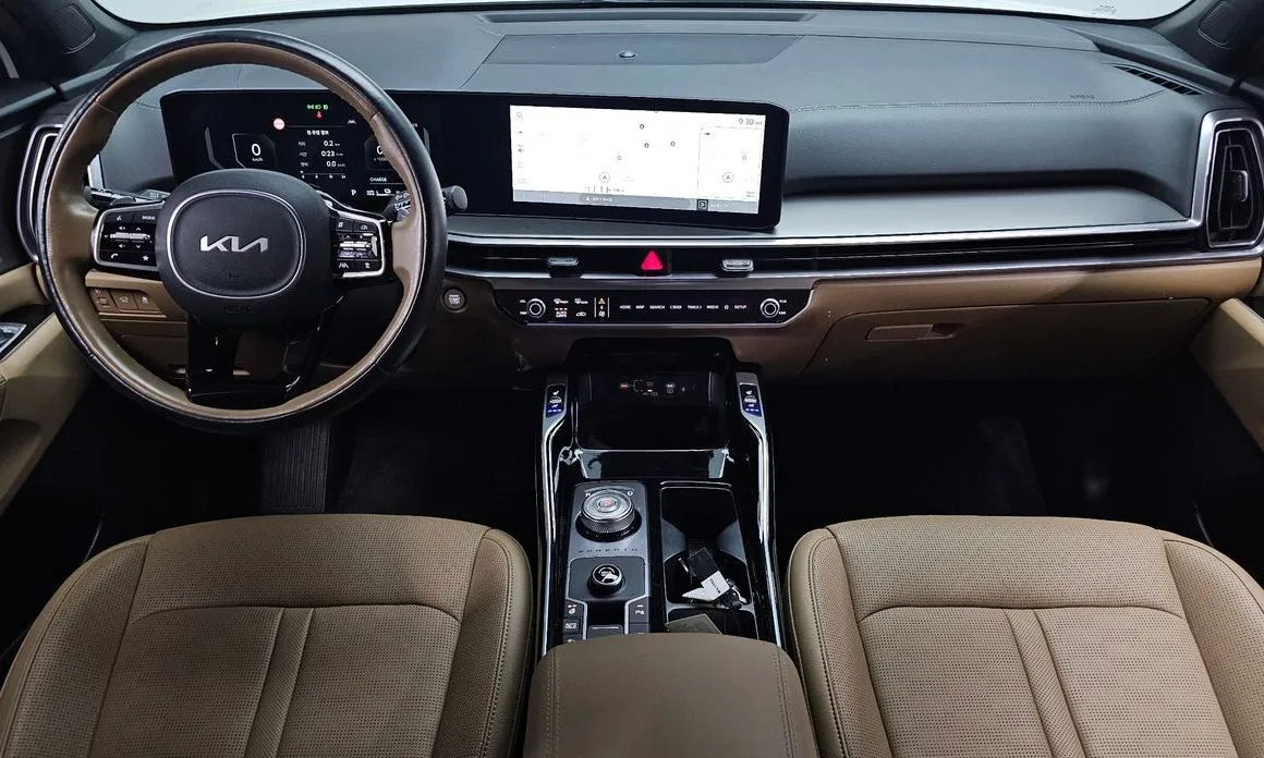 Kia Sorento — фото 10