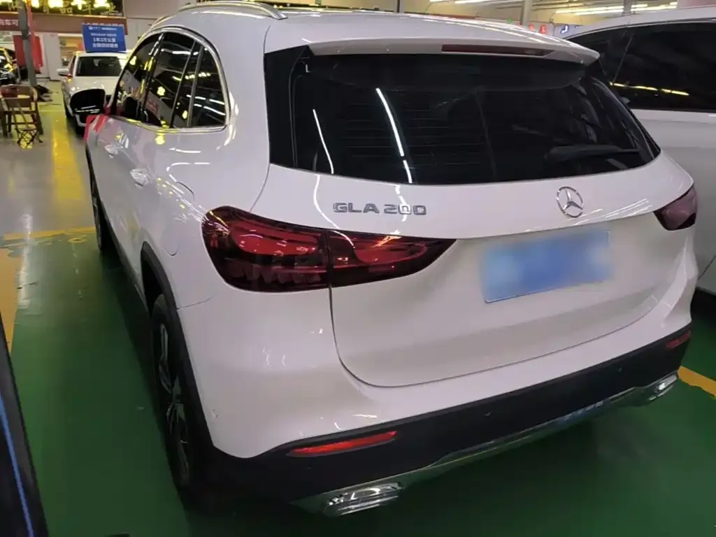 Mercedes-Benz GLA — фото 2