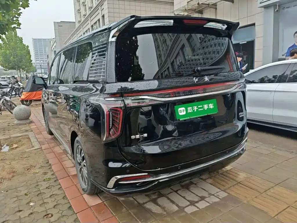 Hongqi HQ9 PHEV — фото 8