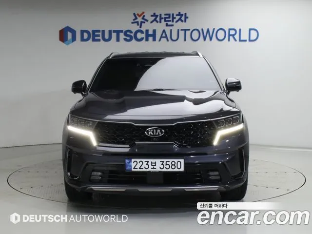 Kia Sorento — фото 7