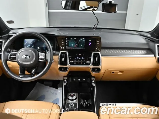 Kia Sorento — фото 10