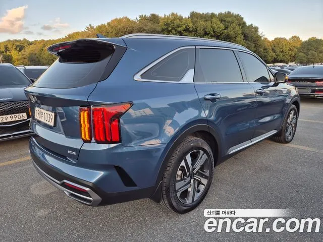 Kia Sorento — фото 5