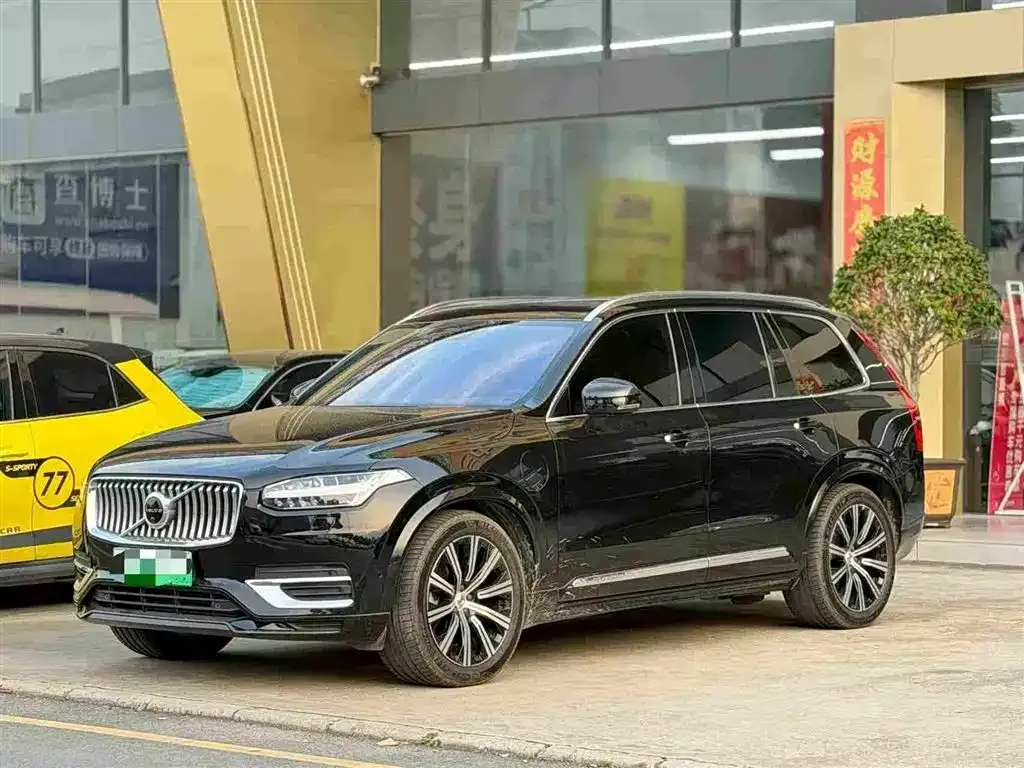 Volvo XC90 PHEV — фото 1