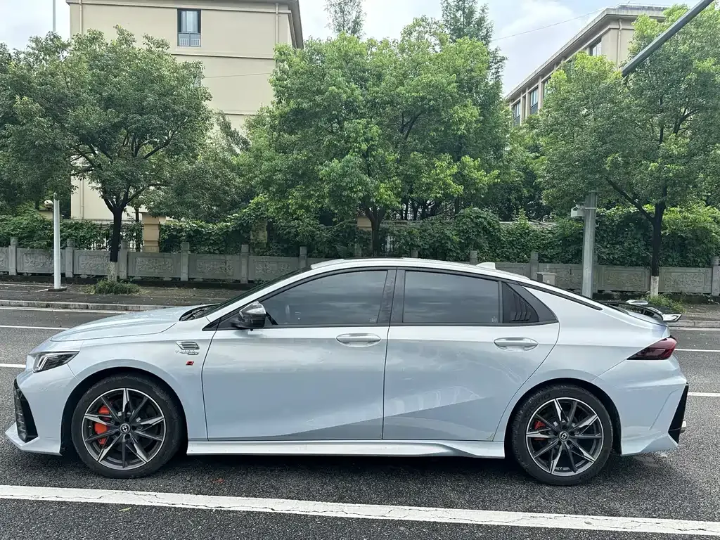 GAC Motor Shadow Leopard — фото 5